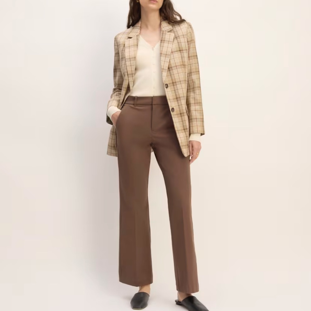 Bi-Stretch Flare Pant